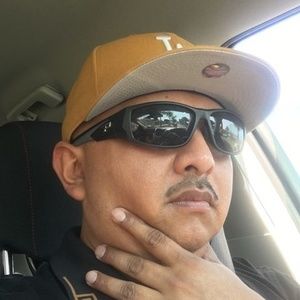 Meet your Posher, Felix